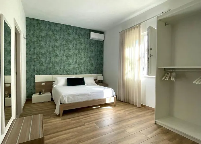 Soleluna Nocleg ze śniadaniem 4*